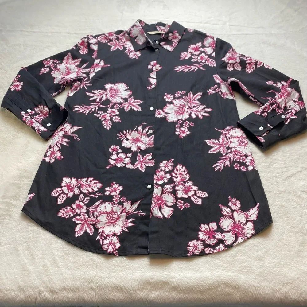 Soft Surroundings Button Down Black with Pink White Floral Design Blouse Size PM